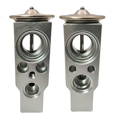 Расширительный клапан ТРВ 712w61942-0044/1 для Sinotruck Sitrack C7H, C6G, C5H; фотография №1