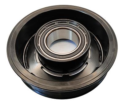 Муфта компрессора кондиционера с японским подшипником NSK Land Rover Range Rover L405, Sport 2 L494, Discovery Sport L550; Jaguar XE X670, F-Pace X761; фотография №3