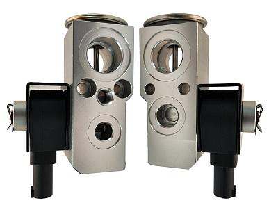 Расширительный клапан ТРВ 110187800A для системы кондиционирования Tesla Model 3 (2017-2023)